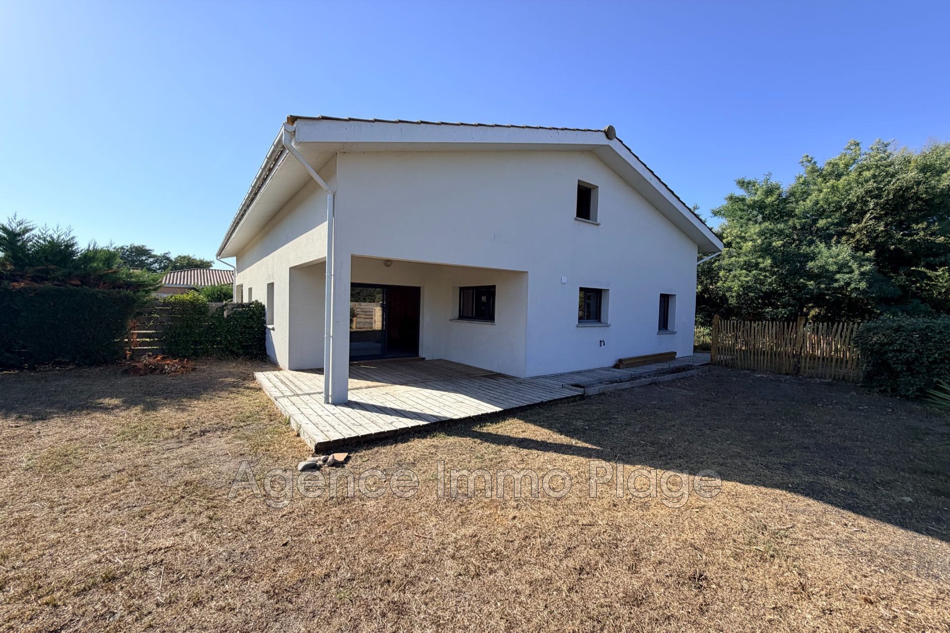 Maison à louer, 96m², Vensac