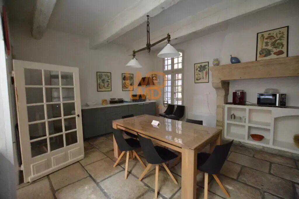 Maison à vendre, 184m², Sommières