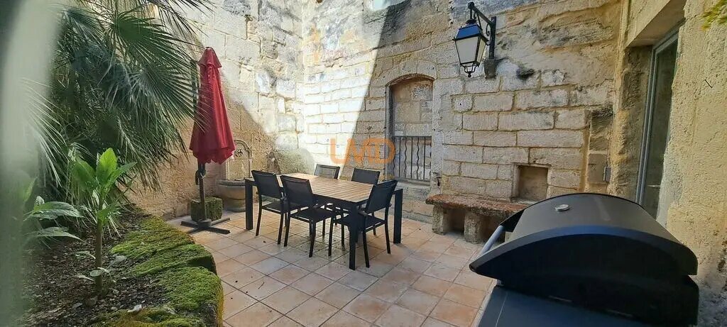 Maison à vendre, 184m², Sommières