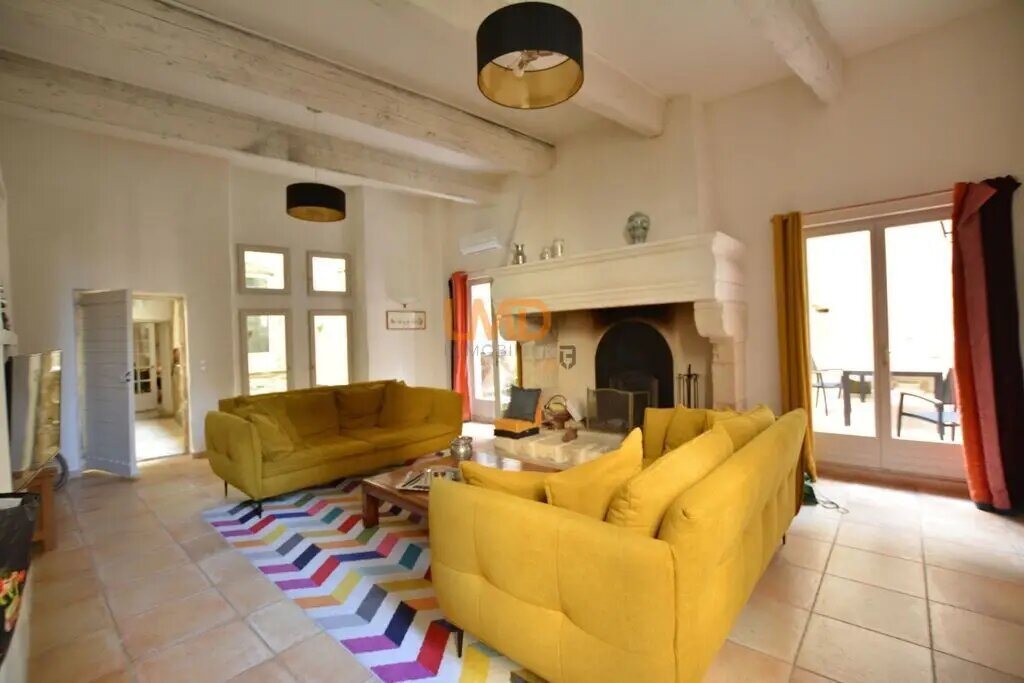 Maison à vendre, 184m², Sommières