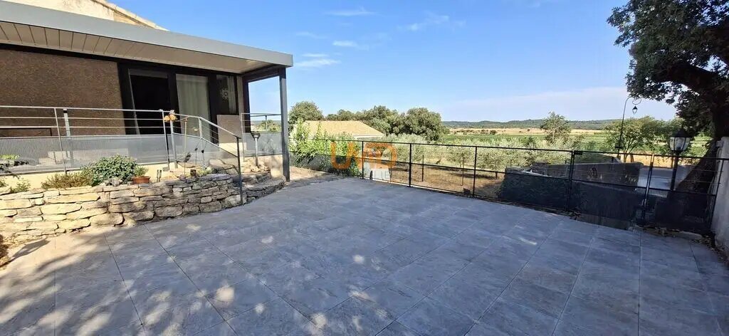 Maison à vendre, 108m², Sommières