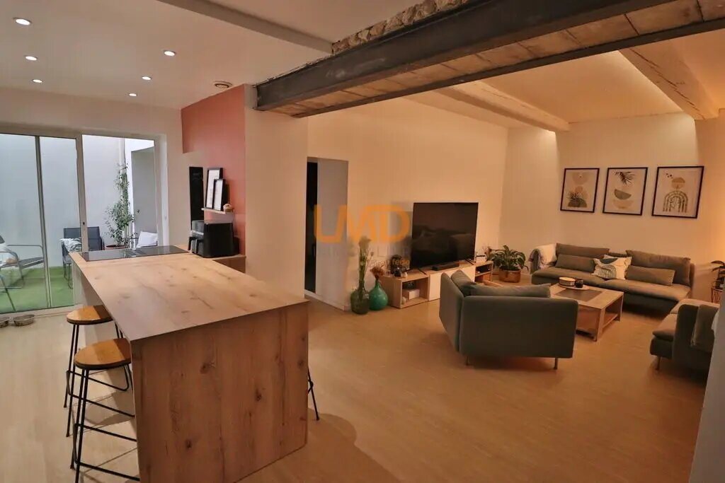 Maison à vendre, 135m², Uchaud