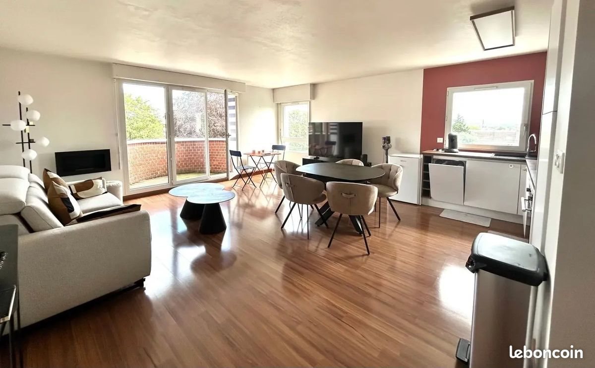 Appartement à louer, 61m², Lille