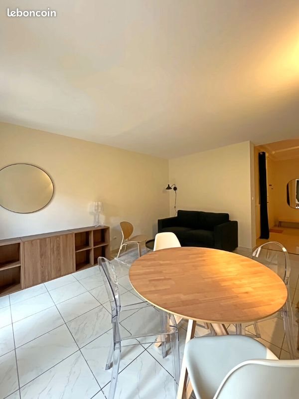 Appartement à louer, 69m², Reims