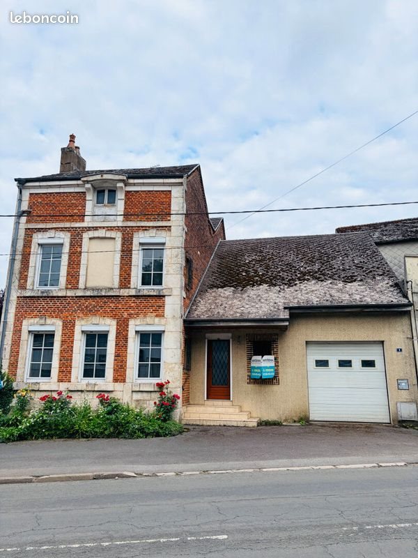 Maison à vendre, 123m², Signy-l'Abbaye