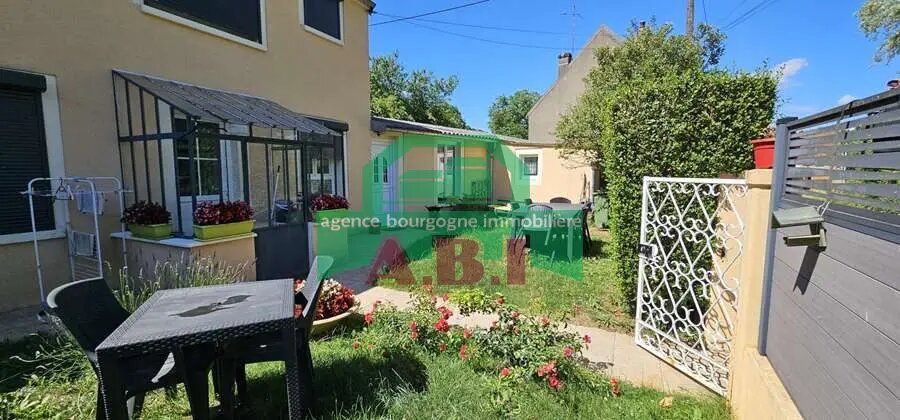 Maison à vendre, 87m², Varzy