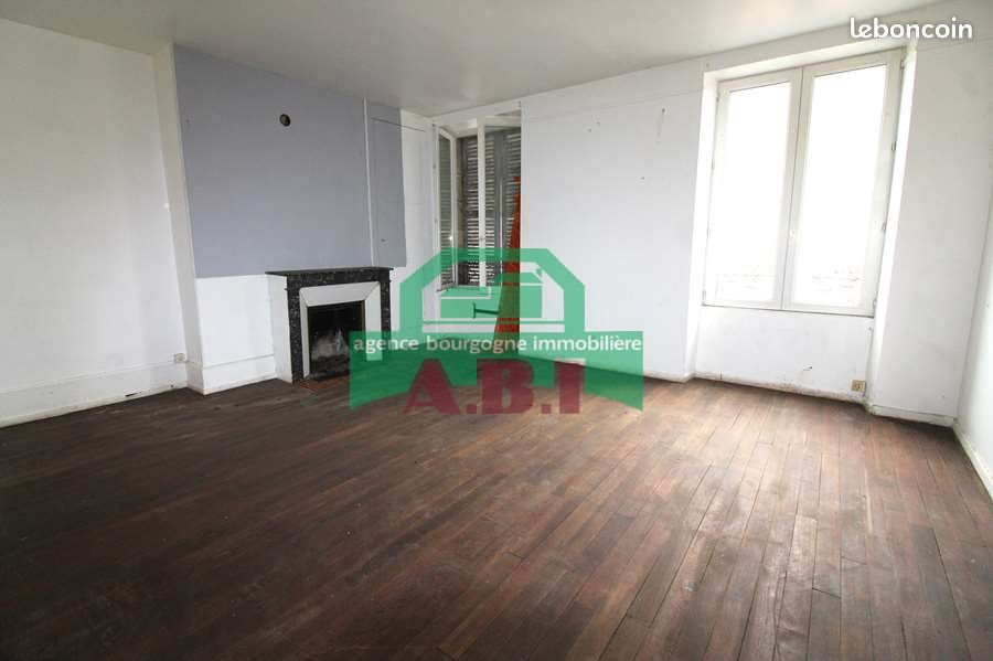 Maison à vendre, 310m², Clamecy