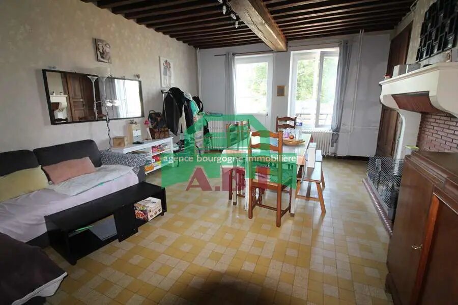 Maison à vendre, 107m², Corbigny