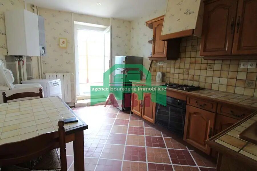 Maison à vendre, 110m², Saint-Saulge