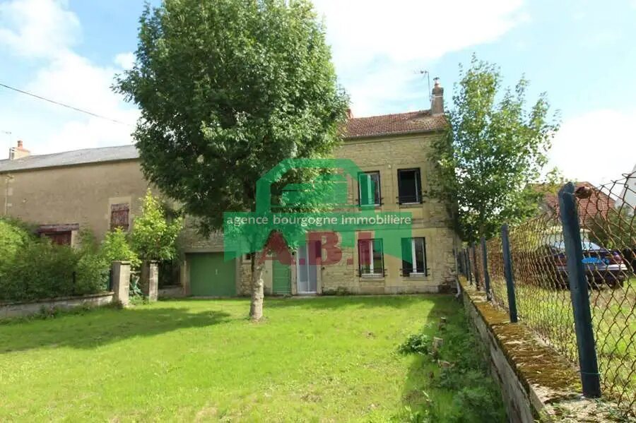 Maison à vendre, 111m², Tannay