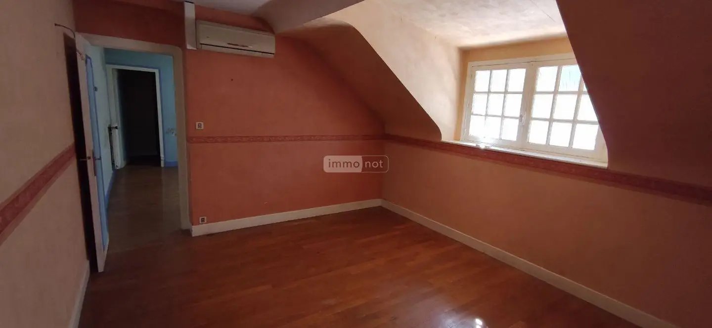 Maison à vendre, 222m², Allogny