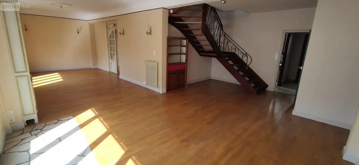 Appartement à vendre, 163m², Bourges