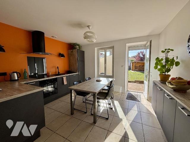 Maison à vendre, 87m², Saint-Christophe-du-Bois