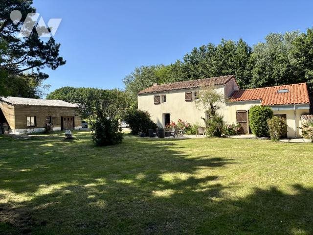 Maison à vendre, 162m², Le Cellier