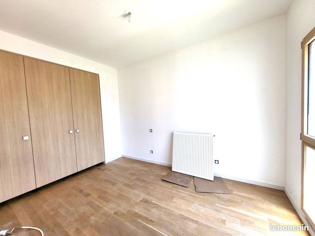 Appartement à louer, 47m², Lyon 8ème
