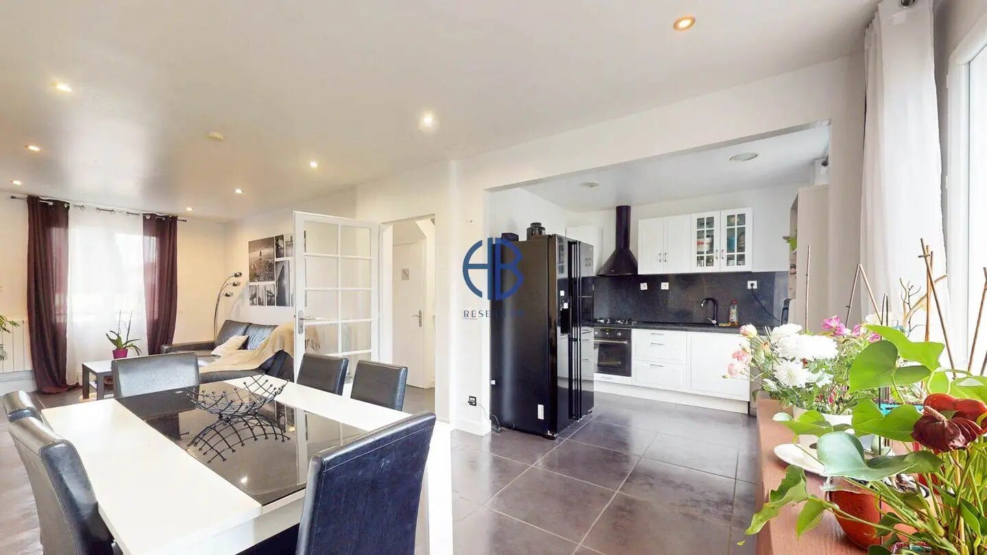 Maison à vendre, 123m², Stains