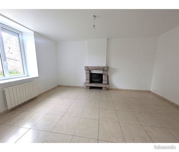 Maison à louer, 79m², Pédernec