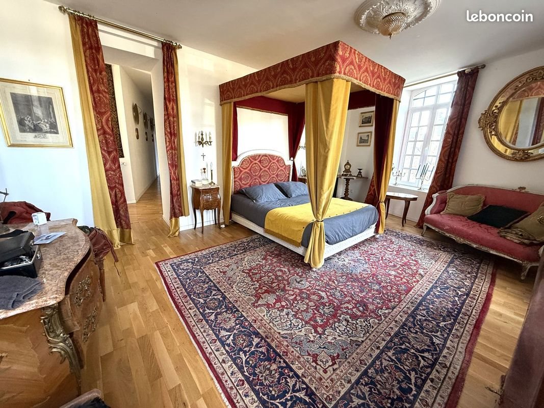 Maison à vendre, 202m², Belle-Isle-en-Terre