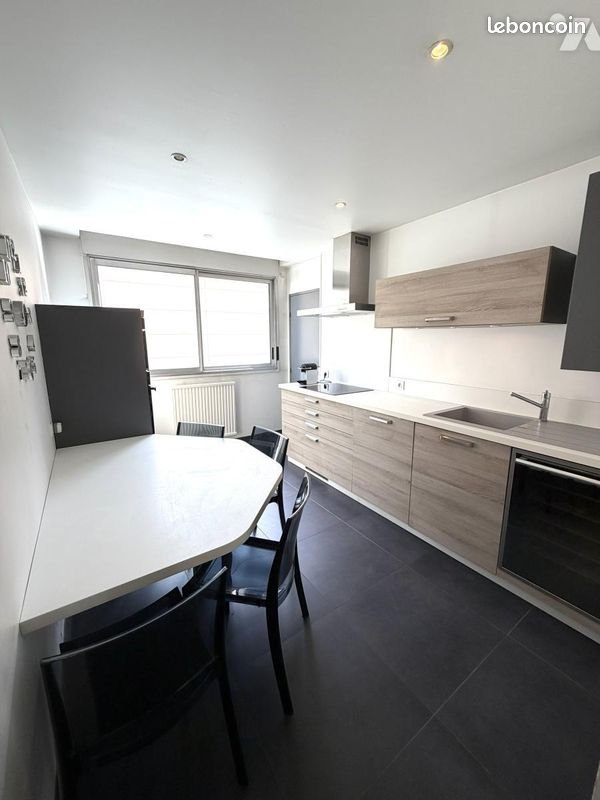 Appartement à vendre, 105m², Saint-Étienne
