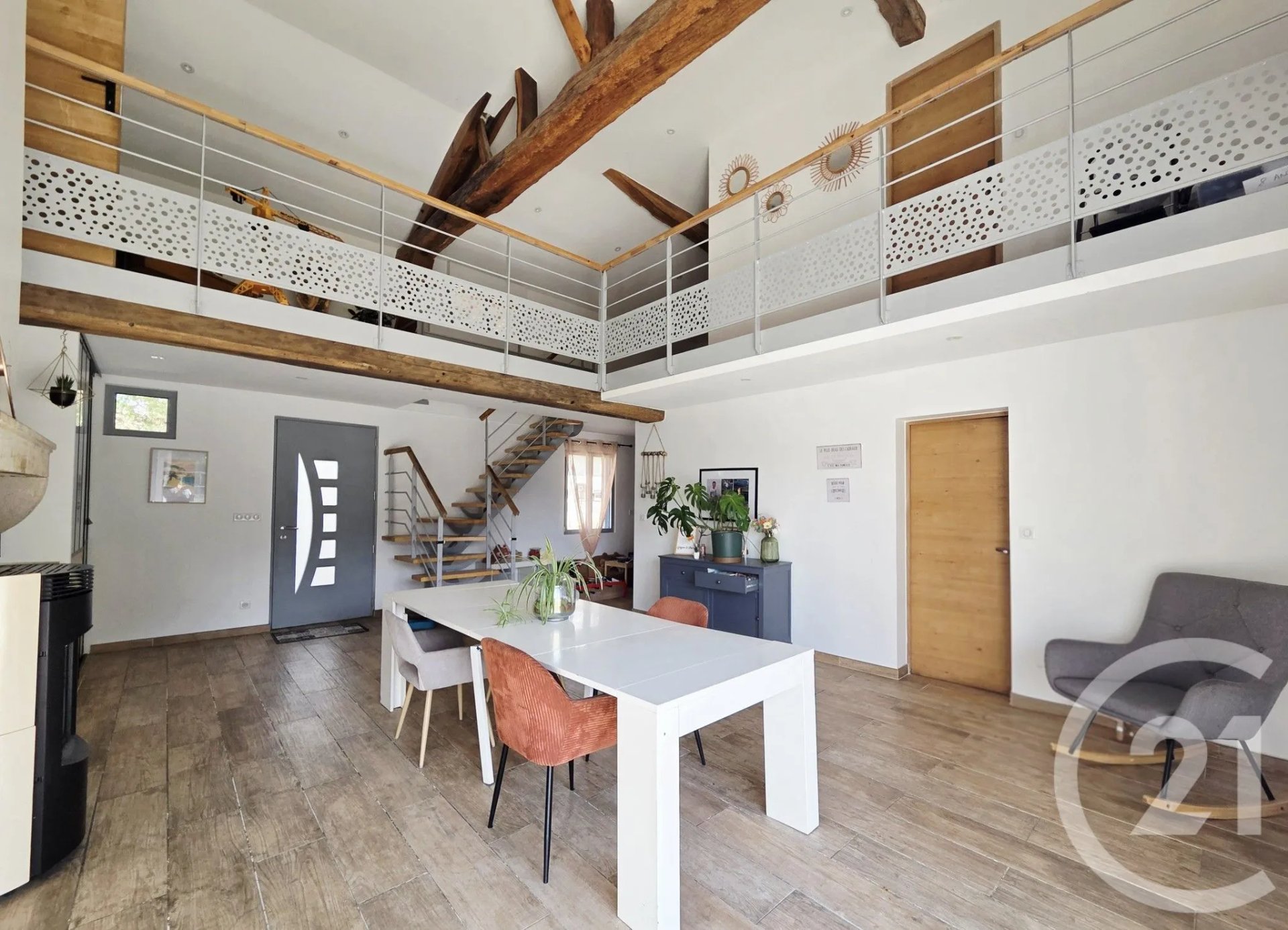 Maison à vendre, 201m², Jayat