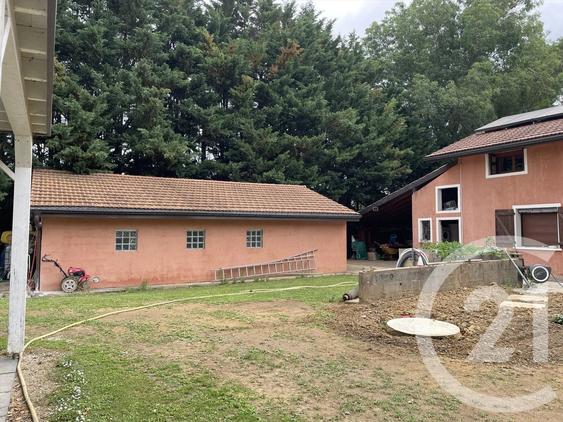 Maison à vendre, 201m², Curciat-Dongalon