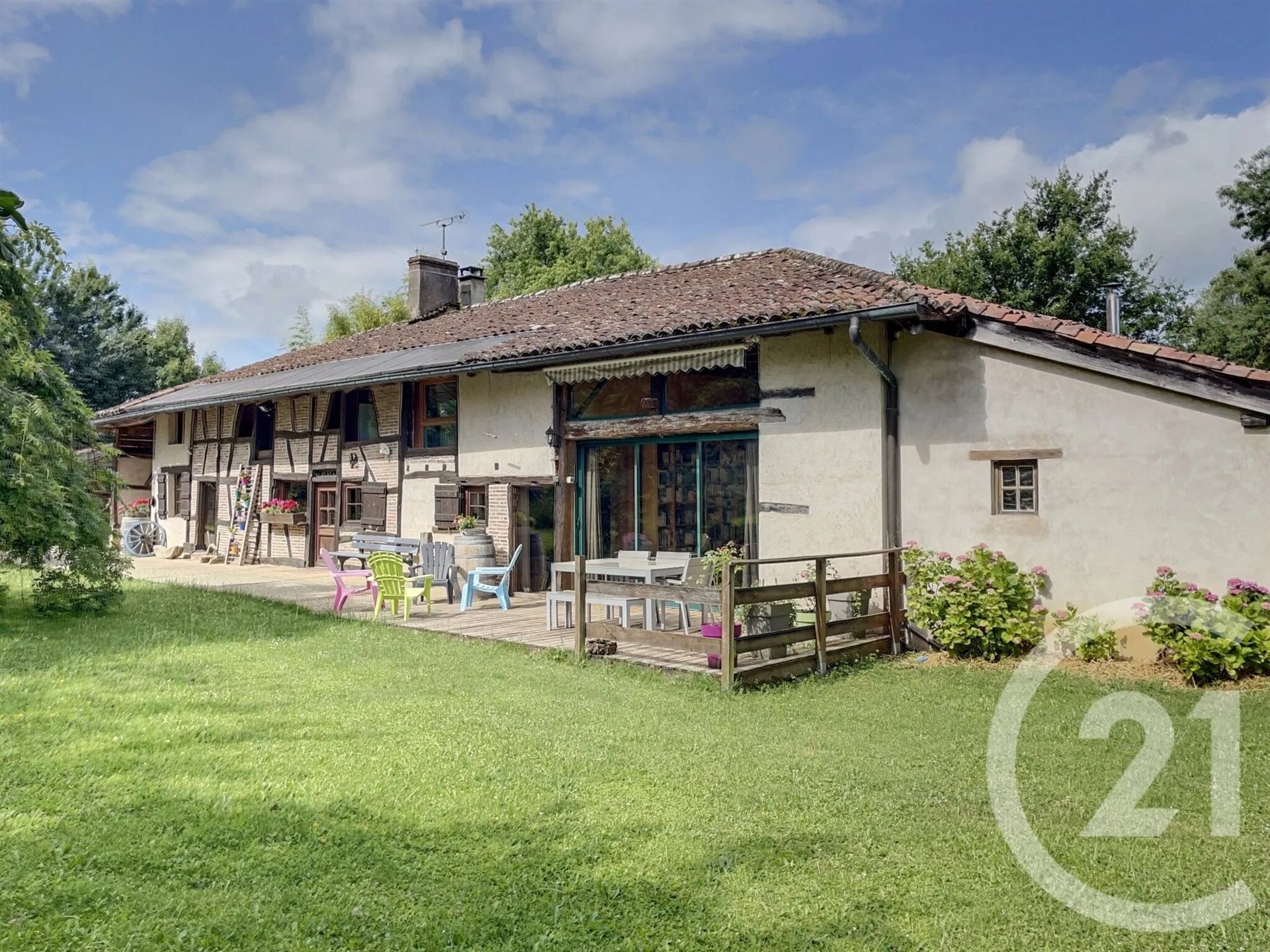 Maison à vendre, 218m², Saint-Jean-sur-Reyssouze