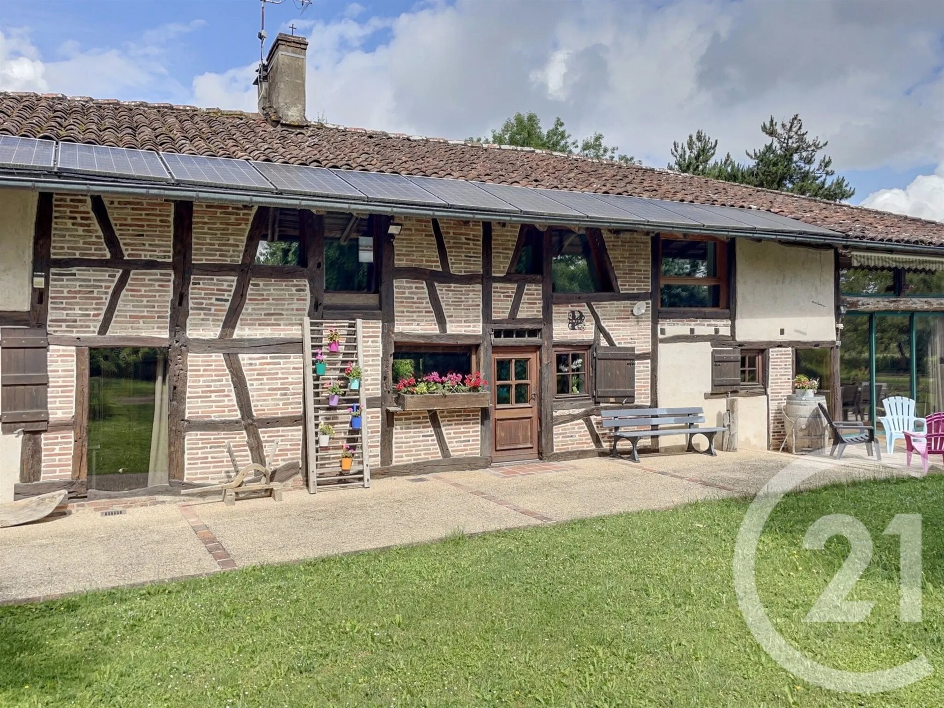 Maison à vendre, 218m², Saint-Jean-sur-Reyssouze