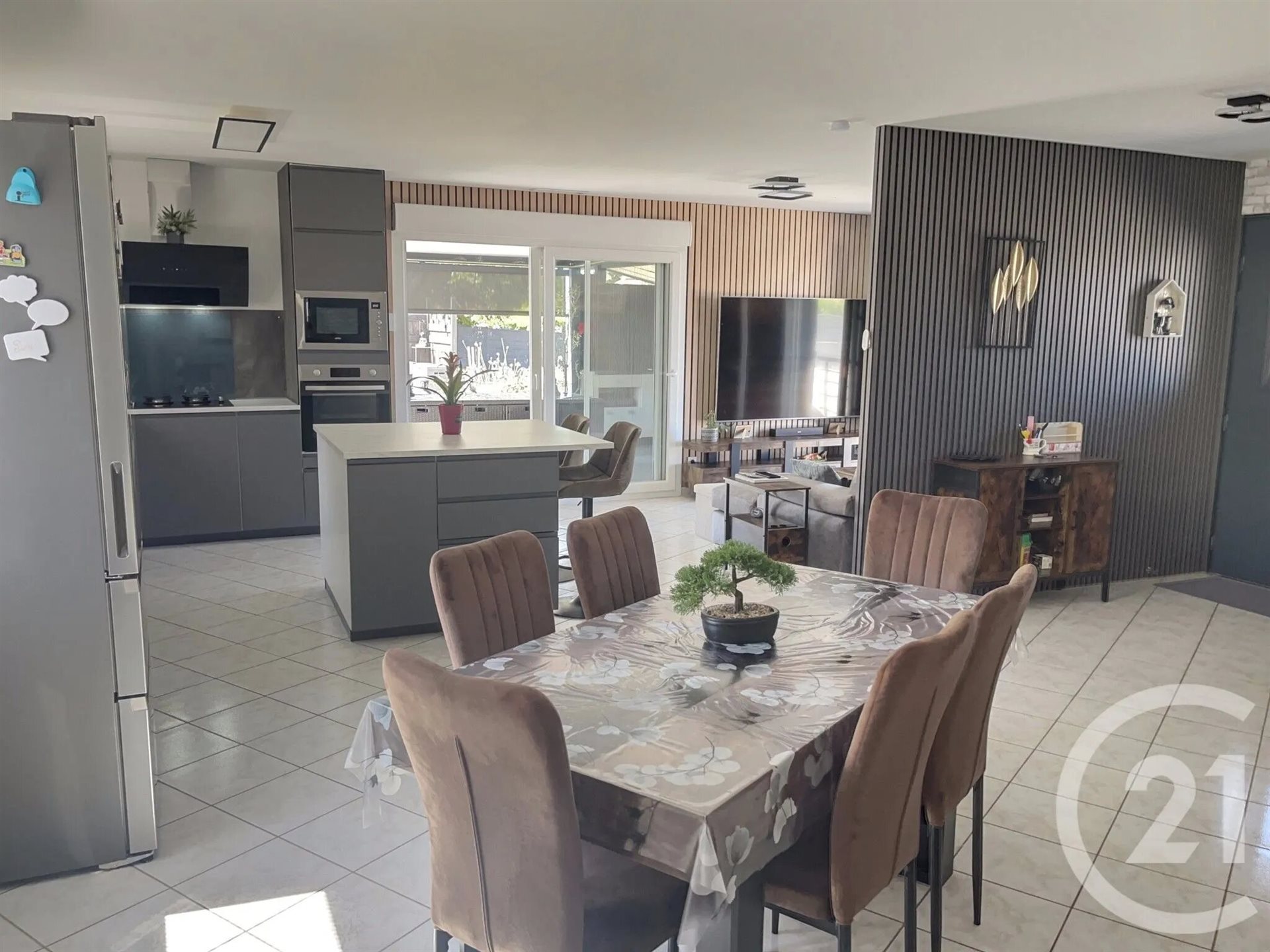 Maison à vendre, 153m², Marsonnas