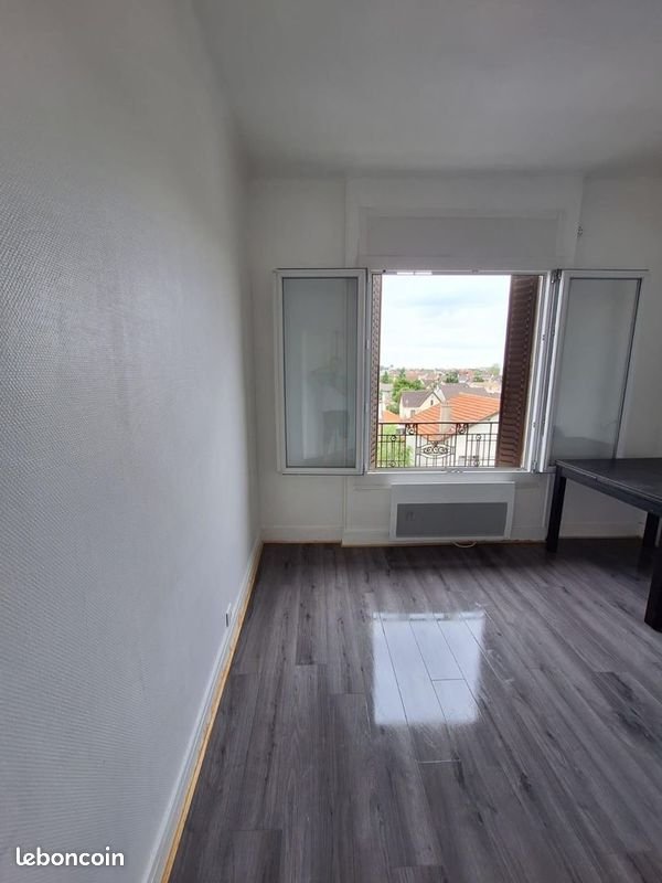 Appartement à louer, 25m², Le Blanc-Mesnil
