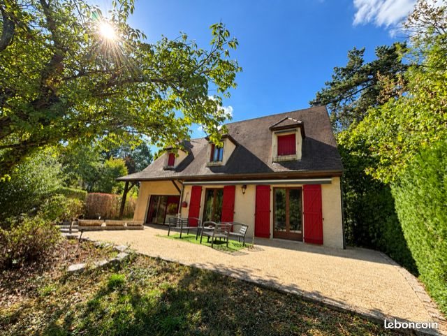 Maison à vendre, 222m², Autun