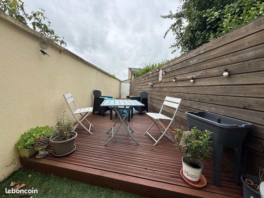 Maison à vendre, 163m², Coulans-sur-Gée