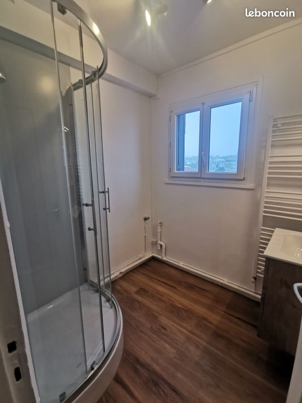 Appartement à louer, 63m², Issoire