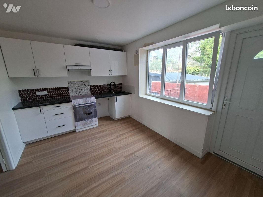 Appartement à louer, 70m², Trélon