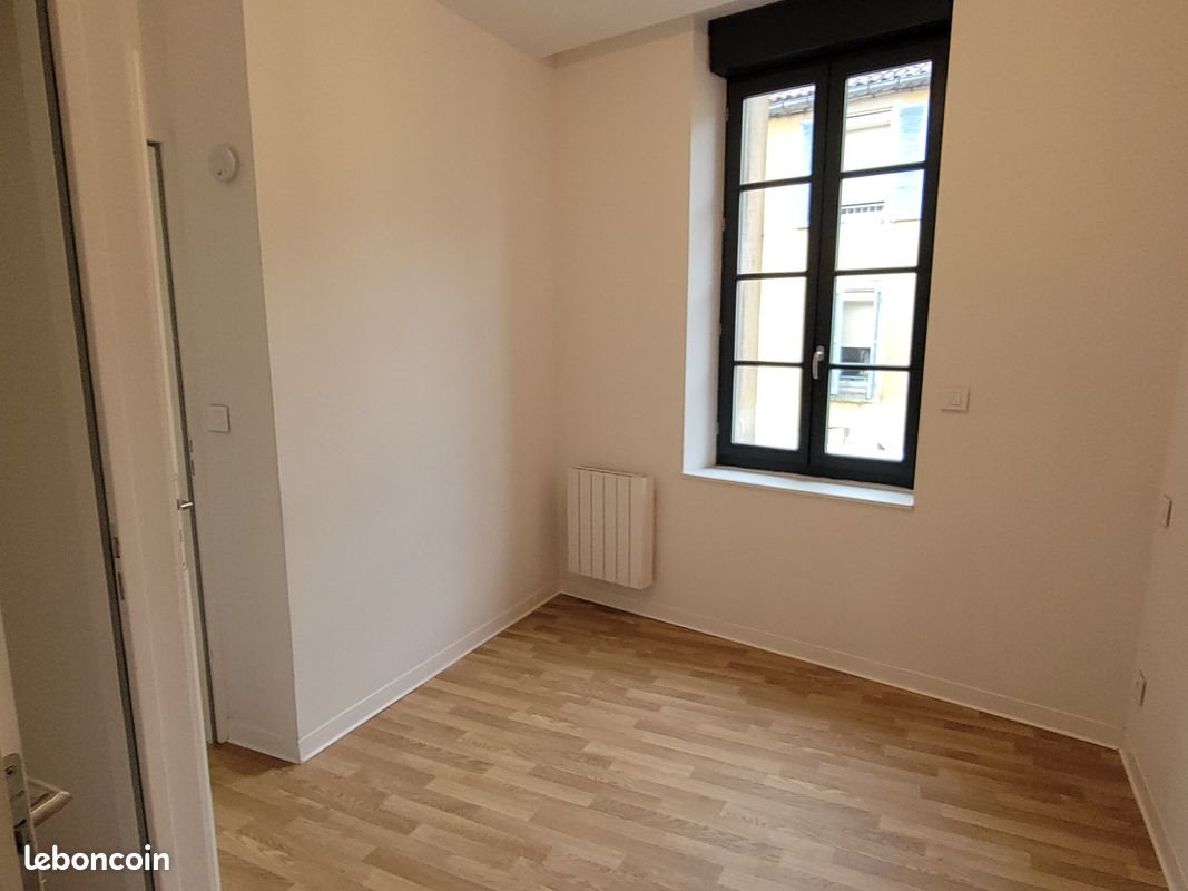 Appartement à louer, 29m², Cahors