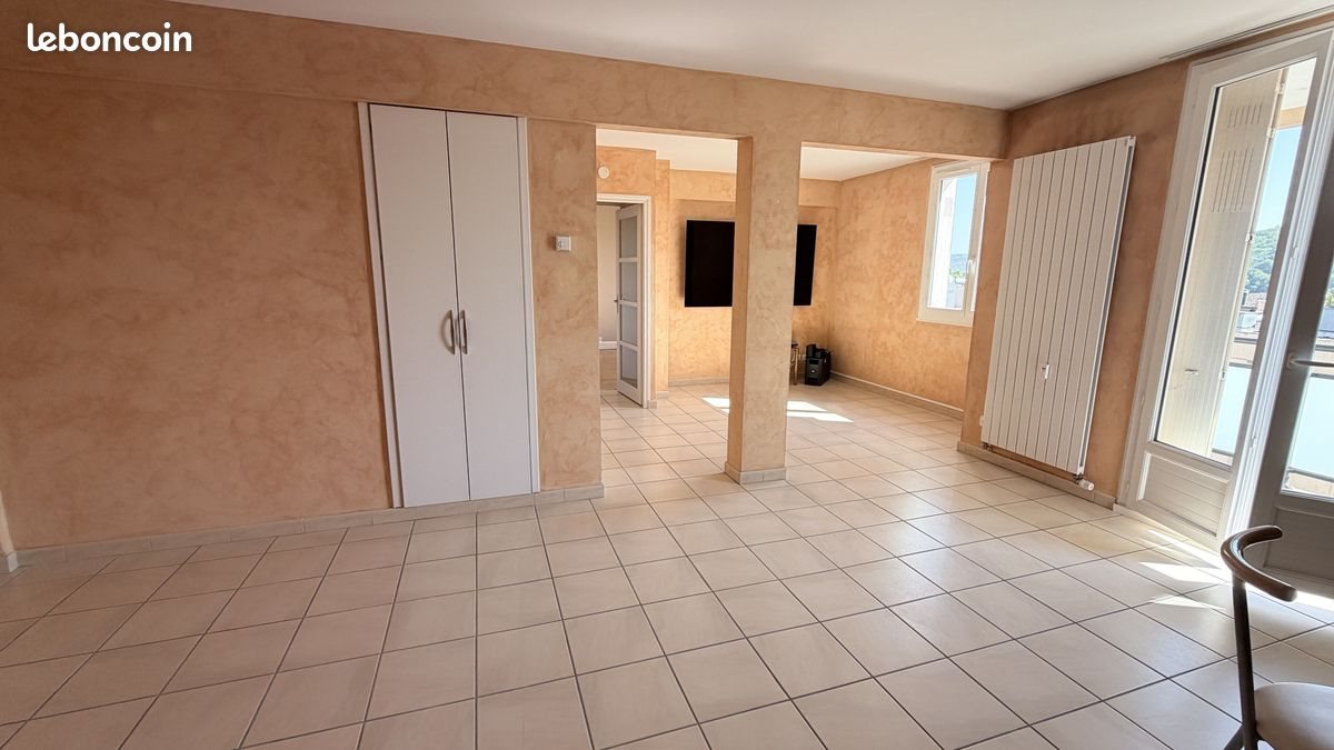 Appartement à louer, 64m², Cahors