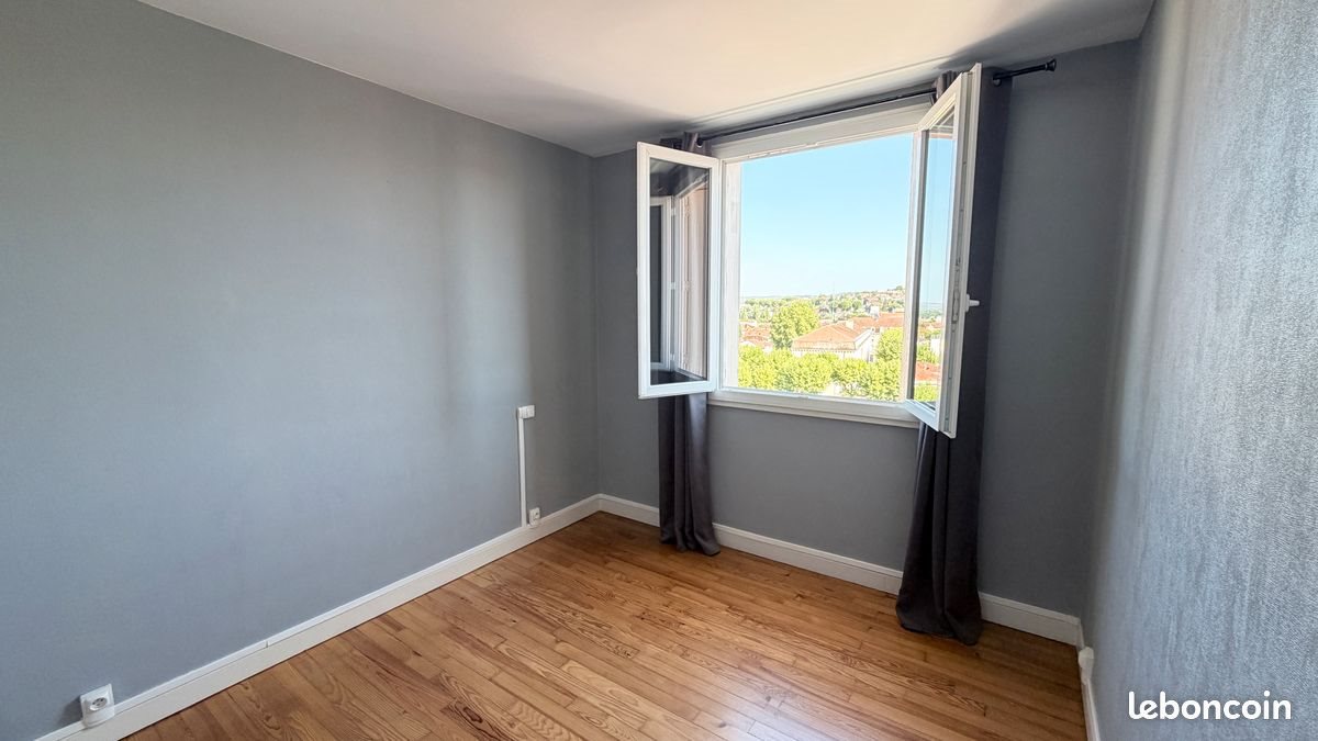 Appartement à louer, 64m², Cahors