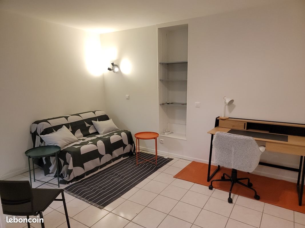 Appartement à louer, 20m², Cahors