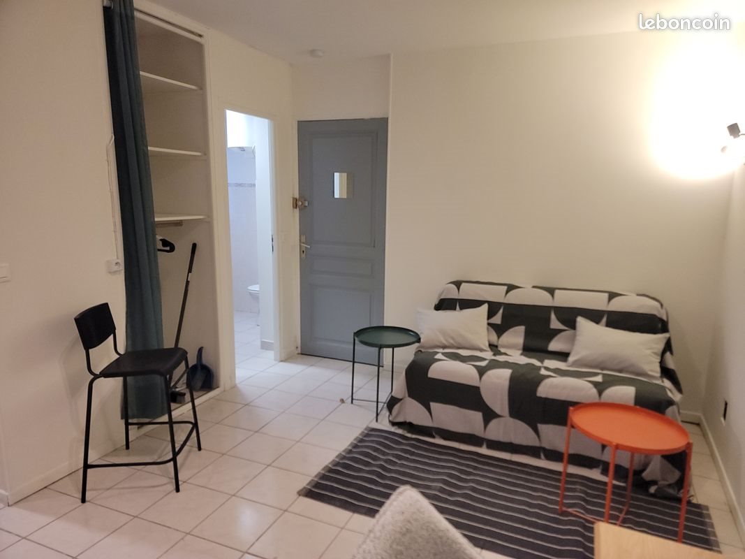 Appartement à louer, 20m², Cahors