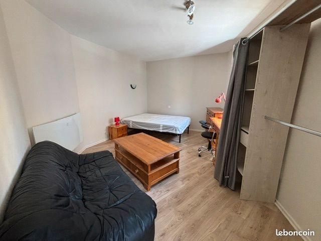 Appartement à louer, 28m², Cahors