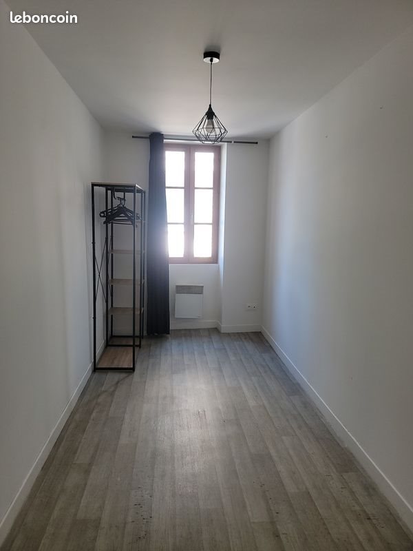 Appartement à louer, 18m², Cahors