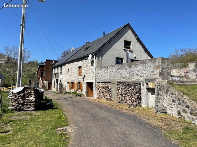 Maison à vendre, 130m², Murol