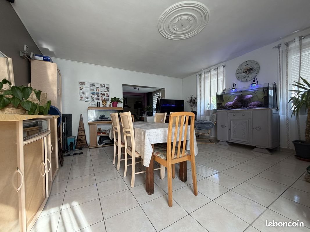 Maison à vendre, 120m², Quiévy