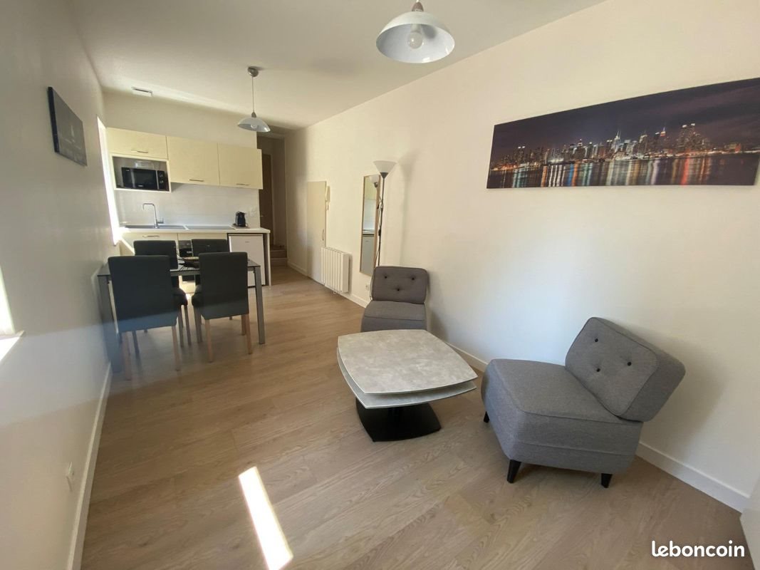 Appartement à louer, 40m², Cluny