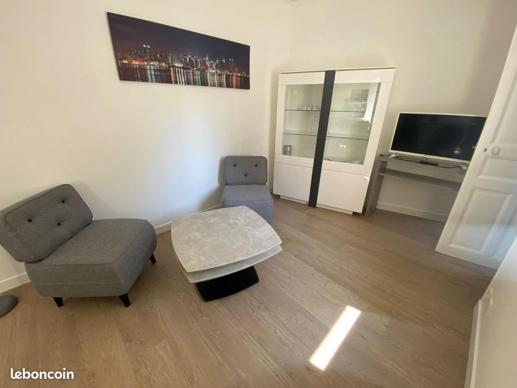 Appartement à louer, 40m², Cluny