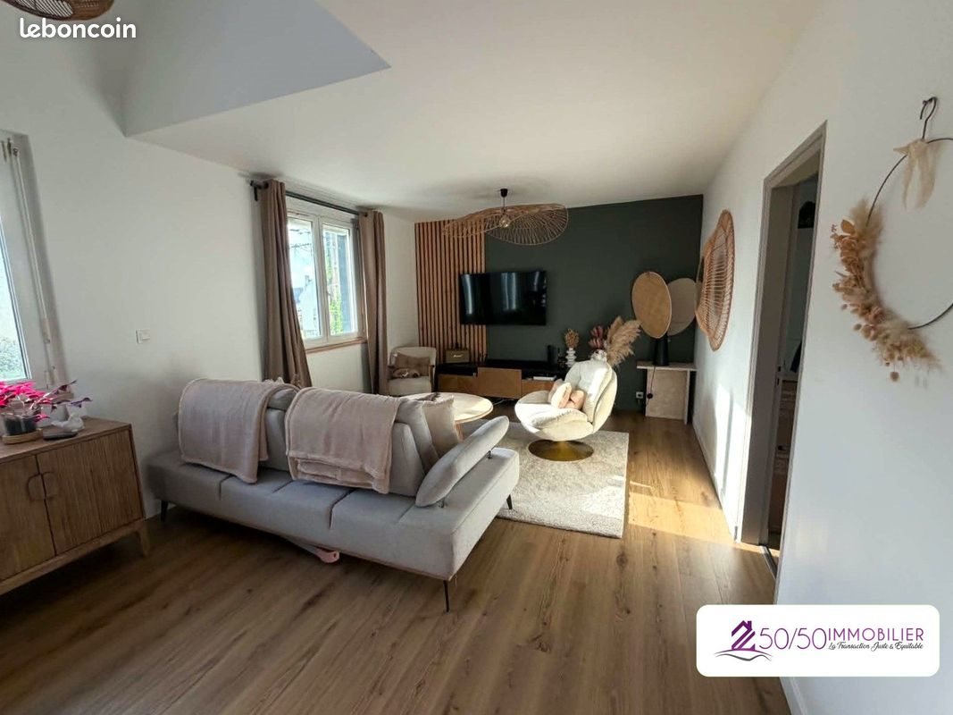 Maison à vendre, 101m², Plouvorn
