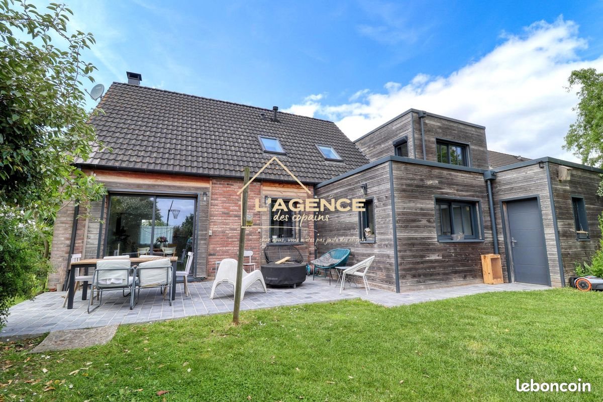 Maison à vendre, 147m², Oudezeele
