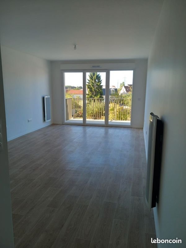 Appartement à louer, 70m², Luisant