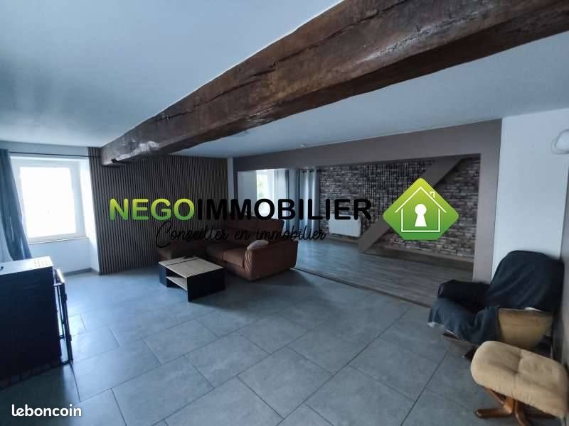 Maison à vendre, 93m², Cheffois