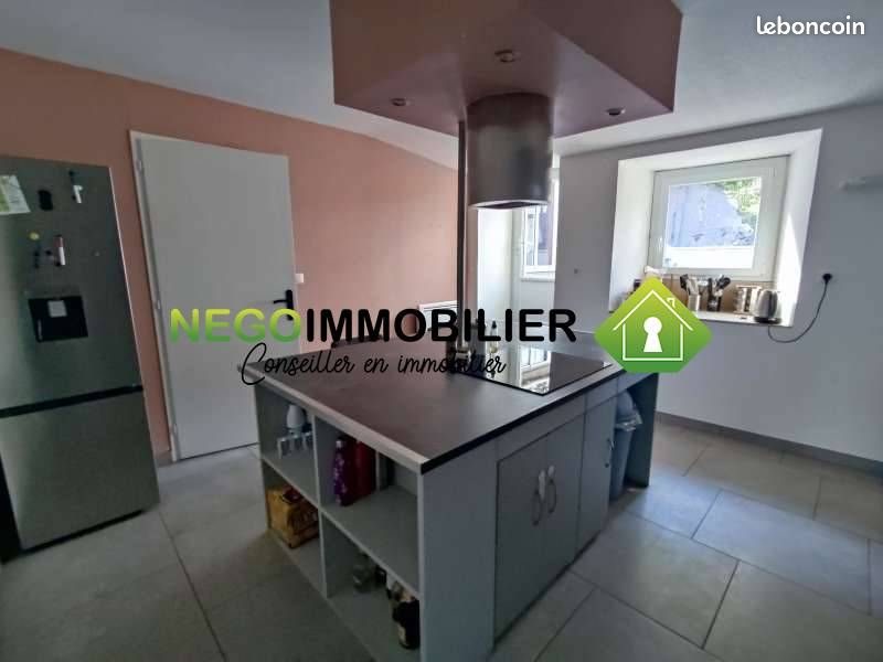Maison à vendre, 93m², Cheffois