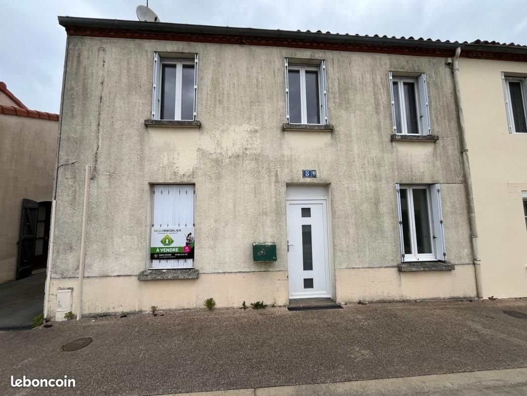 Maison à vendre, 120m², Combrand